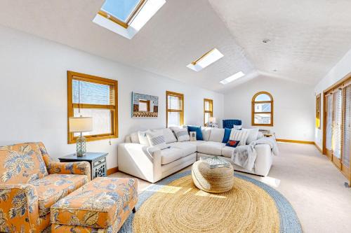 Owls Head Casa | Serenity Now & Ever