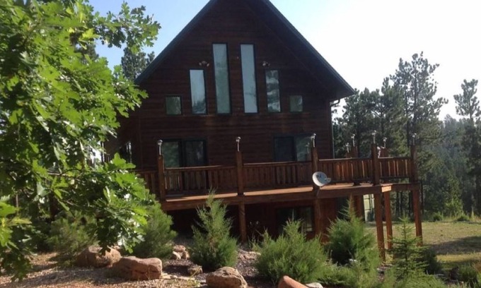 Sturgis Casa | Serenity Pines in Boulder Canyon