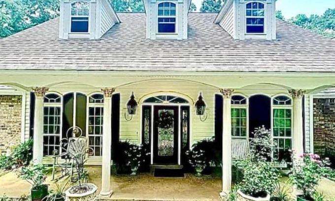 Lincoln Parish Casa | Serenity Retreat at Shenandoah
