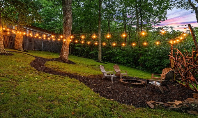 Cranberry Falls Casa | Serenity Retreat - Peaceful, Pet Friendly Escape, Kids Ski Free!