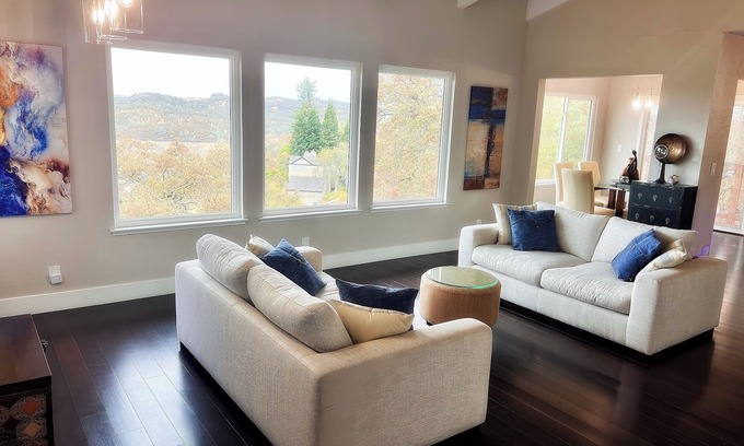 El Dorado Hills Casa | “Serenquility” Best view in Eldorado Hills, 3 bedroom wrapped in love & harmony.