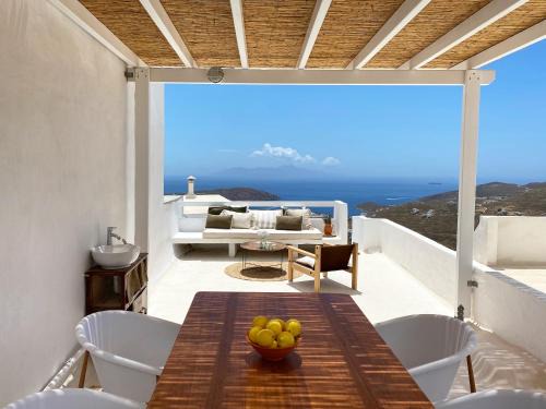 Serifos Casa | Serifos Olive