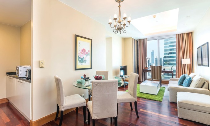 Yan Nawa Apartamento | Serviced 2 Bed SCENIC SKY VILLAS con piscina, gimnasio y BTS