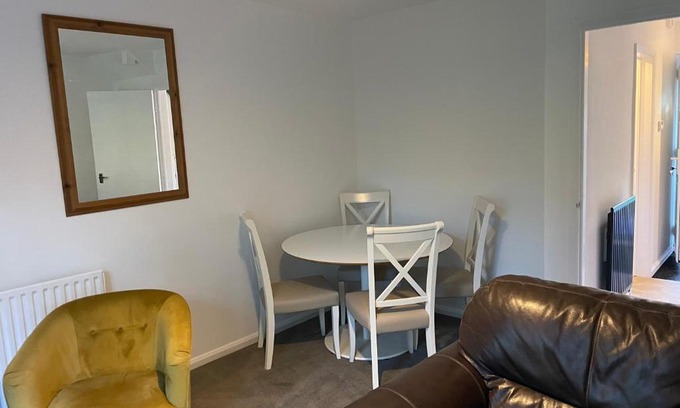 Worcester Apartamento | Serviced Accommodation 2 bed house III
