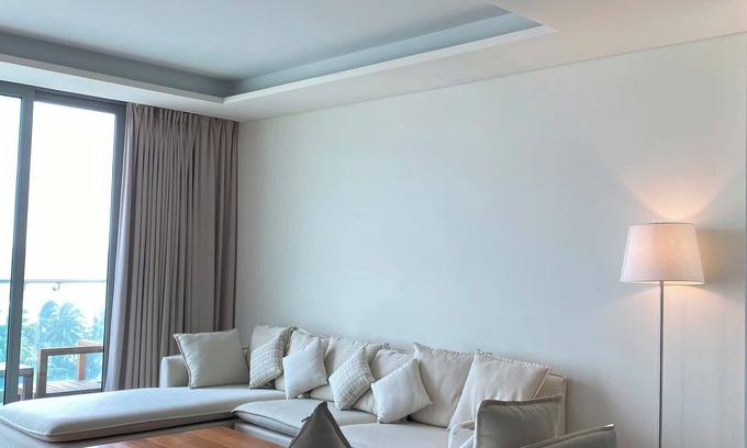 Son Tra Apartamento | Serviced Aparthotel - 2 bedrooms, 3 balconies, beachfront, central, rooftop pool