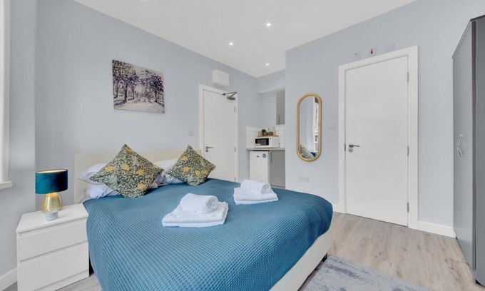 Hillingdon Casa | Serviced En-Suite West Drayton near Heathrow