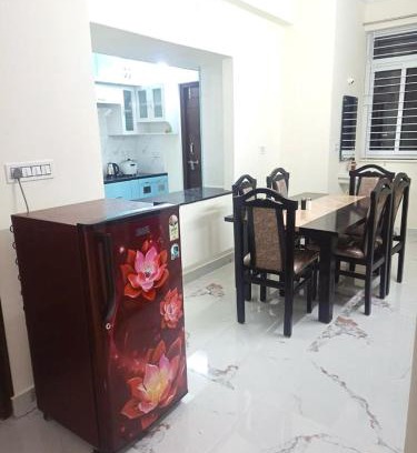Kukatpalli Apartamento | Servostay KPHB Phase 15 New Stunning 3 BHK - 1st Floor