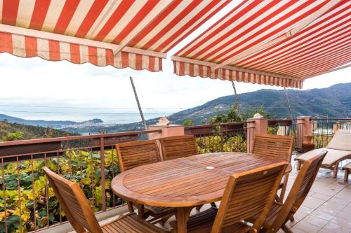 Vignolo Apartamento | SESTRI Villa Vignolo with POOL