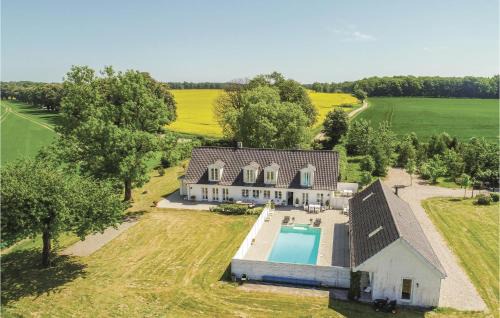 Ryslinge Casa | Seven-Bedroom Holiday Home In Orbak