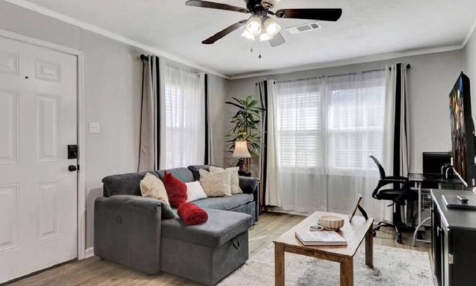 Pine Bluff Casa | Seven Pines Retreat: Peaceful, Stocked Home in White Hall