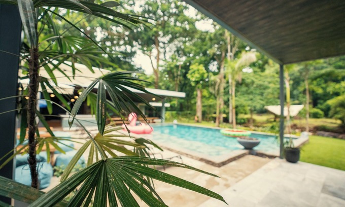 Jacó Villa | Seven Ranch Luxury Jungle Villa, perfect for large groups, 5 mins downtown Jaco