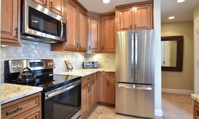Seven Springs Casa | Seven Springs Sunridge 3 Bedroom Premium Condo with Loft and Private Deck 3 Townhouse by RedAwning