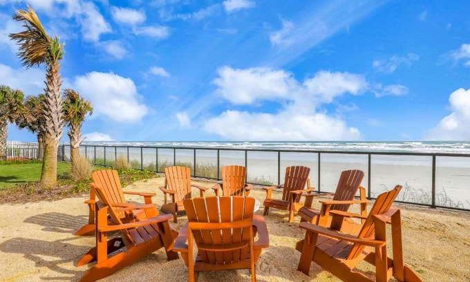 Ocean View Halifax Estates Casa | Seychelles - Daytona Beach Condos