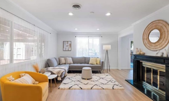 Pleasant Hill Casa | SF, Napa, Berkeley - Beautiful 3B2B Home
