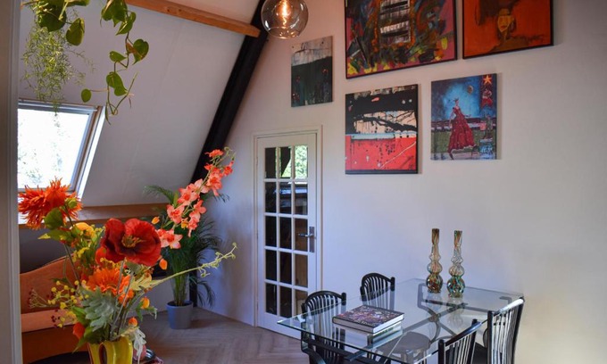 Franeker Apartamento | Sfeervol appartement 'Le Boulanger' in Franeker.