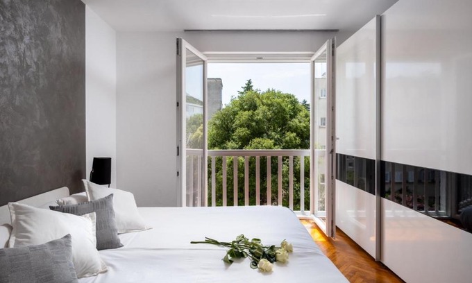 Lapad Apartamento | SHADES OF GRAY