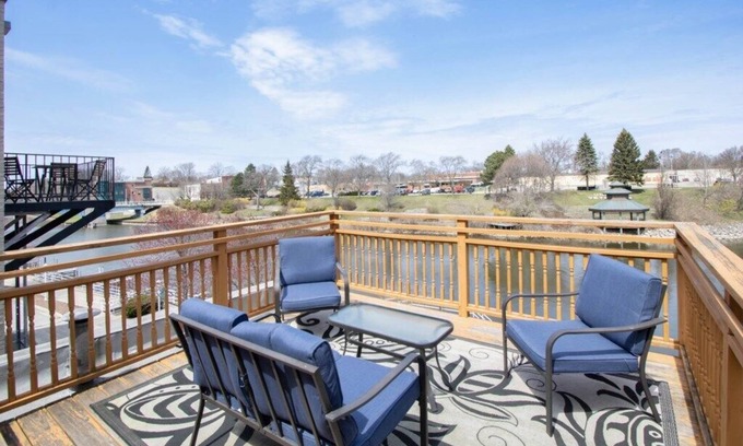 Manistee Apartamento | Shaffer Haus-Downtown Riverfront Retreat