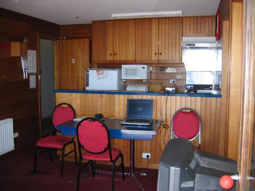 Hotham Heights Apartamento | Shamrock Apartment 2