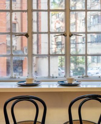 Huaihai Road Commercial Area Casa | Shanghai Downtown Flower B&B