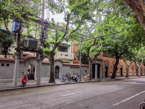 Huaihai Road Commercial Area Apartamento | Shanghai Historical 1 living room and 1 bedroom with Garden view near Jiashan Road and Hengshan Rd