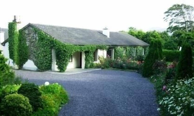 Tralee Casa | Shangri-La B&B