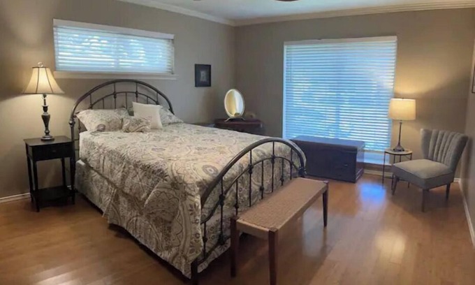 North Dallas Casa | Shangri-La in the City