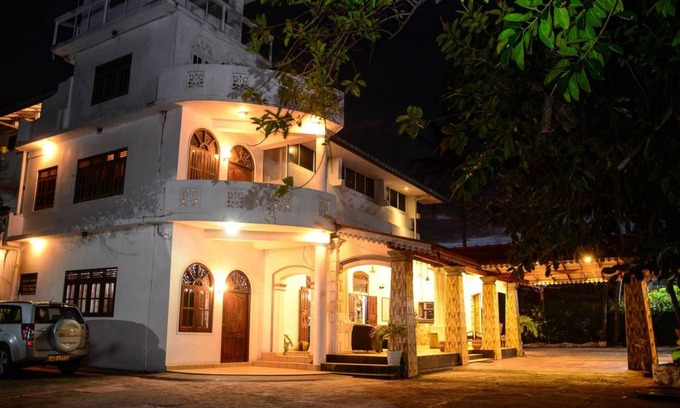 Unawatuna Hotel | Shanthi beach resort