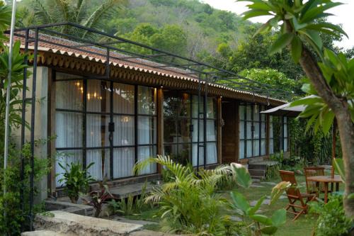 Pemuteran Casa | Shanti Life Wooden House