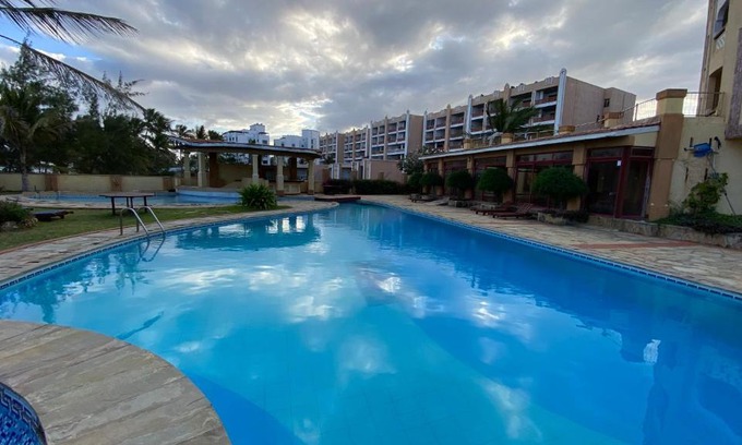 Shanzu Hotel | Shanzu Seafront Suites