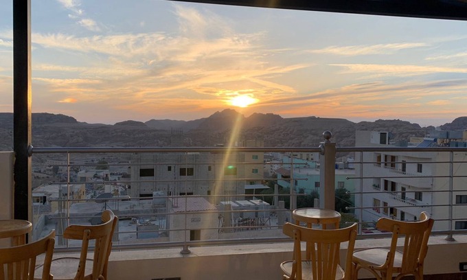 Wadi Musa Hotel | Shaqilath Hotel