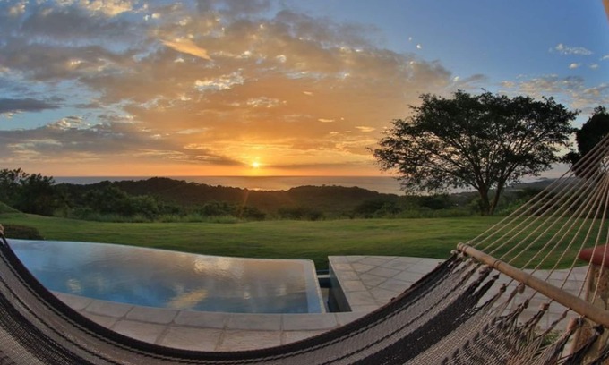 Rancho Santana Casa | Hacienda Vista del Mar, Rancho Santana, piscina privada, vistas panorámicas.