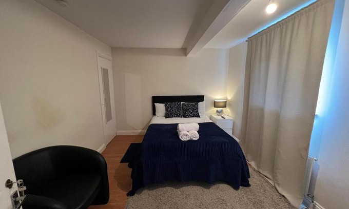 Cribbs Causeway Casa | Shared House in Chakeshill Drive
