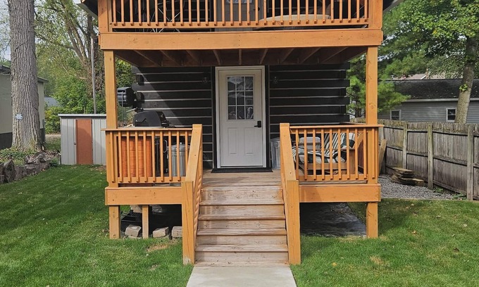 Cassopolis Cabina | SHAVEHEAD LAKE CABIN RETREAT, near Notre Dame