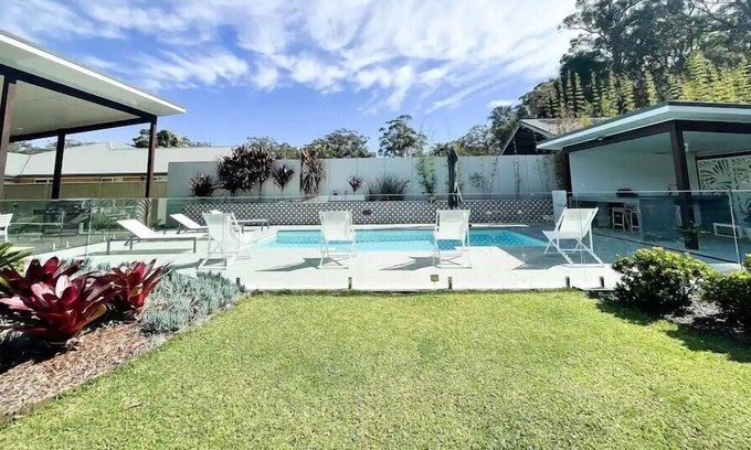 St. Georges Basin Casa | | Shay'd | @ the Basin
