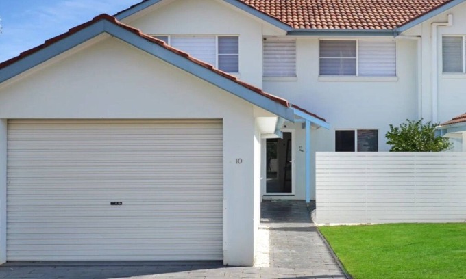Korora Casa | Shearwater Nest - A Coastal Haven for Relaxation!