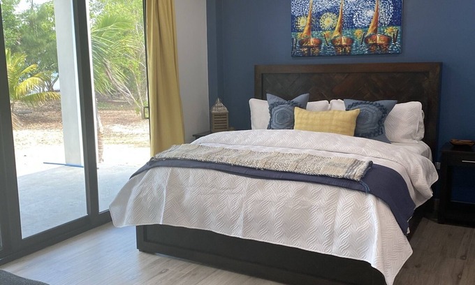 Sittee River Village Casa | Shedrock Shangrila, Beachfront Seashore Suite