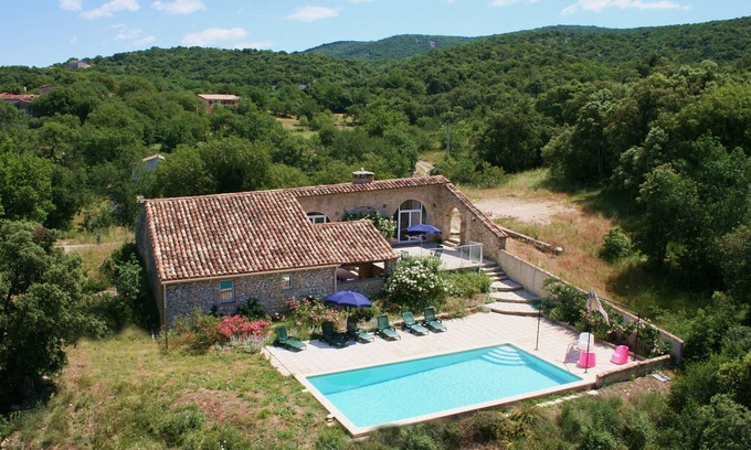 Montoulieu Villa | Languedociano con piscina privada