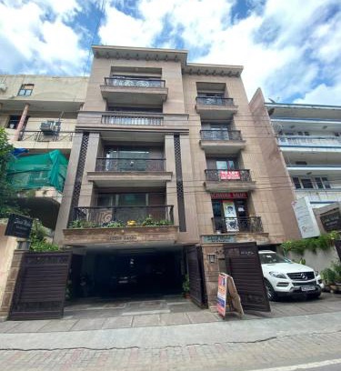 South Extension Cama Y Desayuno | Sheesh Mahal Bed & Breakfast