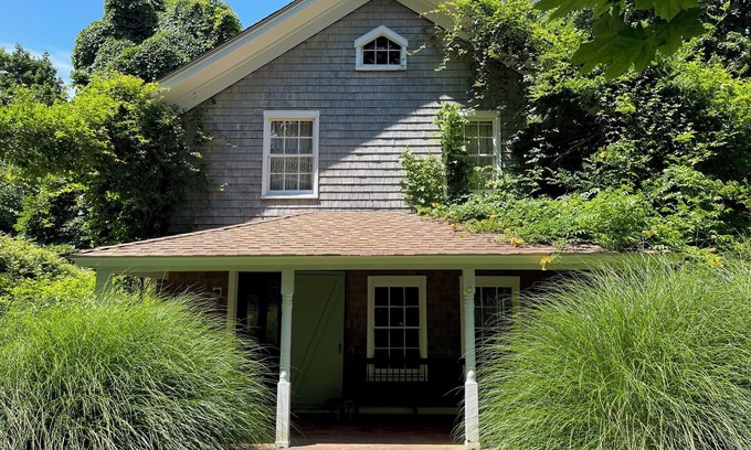 Shelter Island Casa | Shelter Island, Nueva York, granja completamente renovada con piscina climatizada
