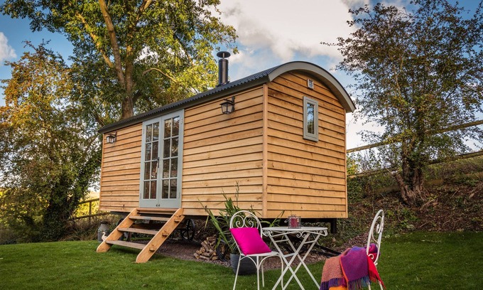 Dundon Cabina | Shepherd's Hut heaven: ¡un refugio acogedor con cocina y baño!