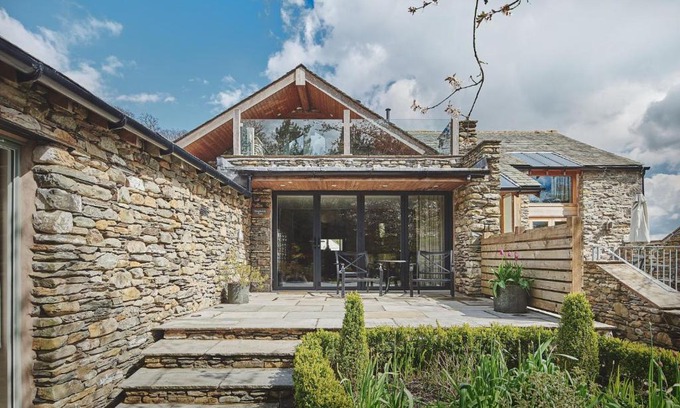Kendal Casa | Shepherd's View
