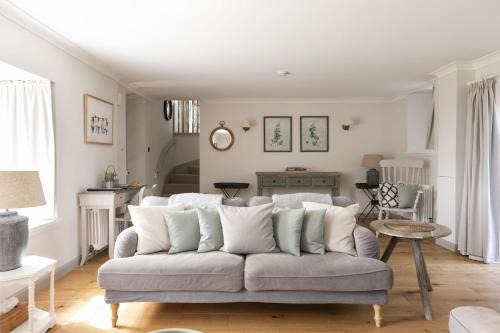 Penicuik Casa | Shepherds Cottage, Pentland Hills