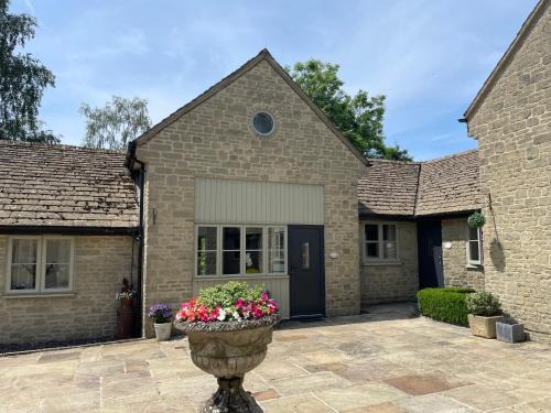 Coberley Casa | Sherbourne Cottage, Seven Springs Cottages