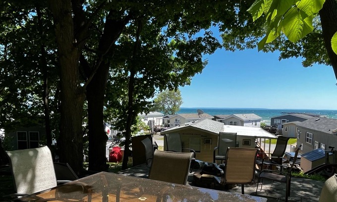 Sherkston Cabaña | Sherkston Shores Resort - 36 Shipwreck Lane