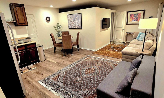 Sherman Oaks Casa | Sherman Oaks Cozy Guest House