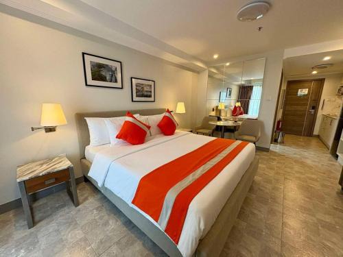 Malabanias Apartamento | Sheryll Escapes - La Grande Phase 2, Grand Studio 625 with Balcony, Wifi & Netflix