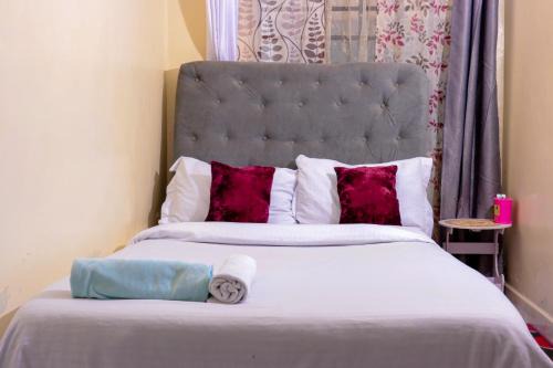 Pangani Cama Y Desayuno | Shi's Juja Spaces studio