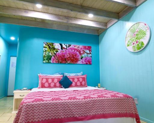 Matavera Casa | ShineAwayHomes -AC Beachfront RAROTONGA