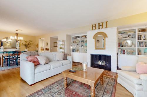 Shipyard Plantation Villa | Shipmaster 1003