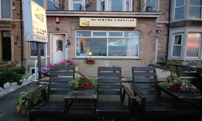 Slyne Hotel | Shipping Lanes Hotel